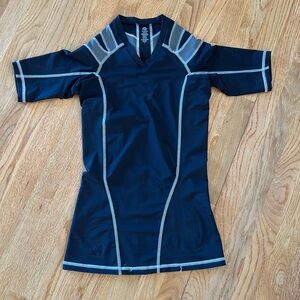 Intelliskin Base Layer T Shirt Women Size L Black Fitted Compression Foundation